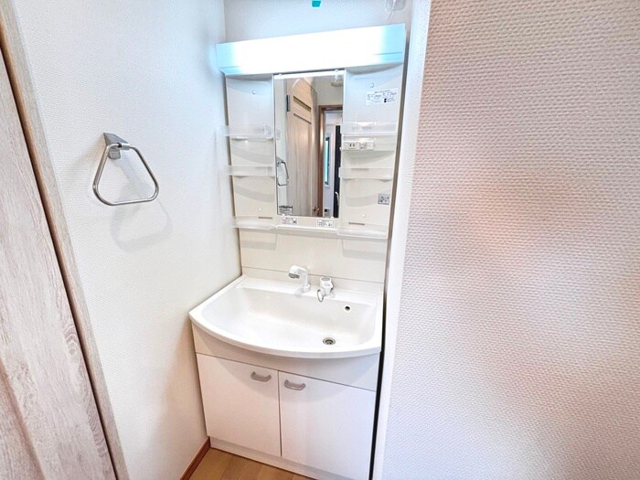 物件内観写真13　(洗面)