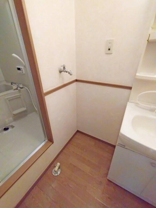 物件内観写真20　(洗濯機置場)