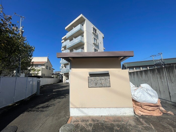 物件外観写真2　(その他)