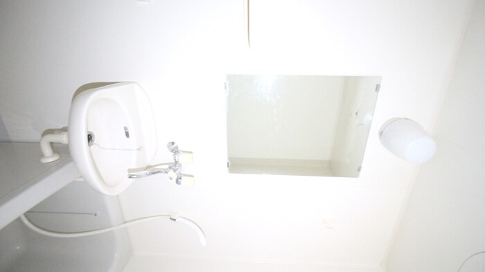 物件内観写真12　(洗面)