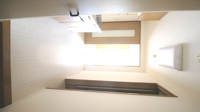 物件内観写真18　(廊下)