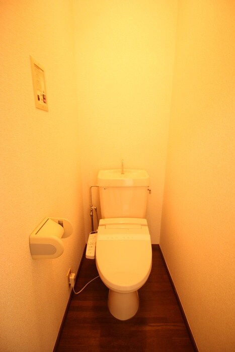 物件内観写真13　(トイレ)