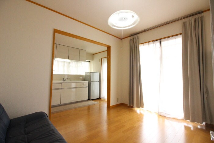 物件内観写真7　(居室)