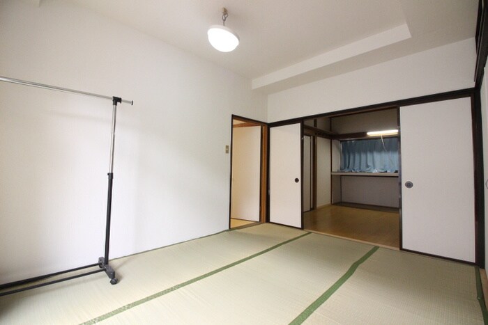 物件内観写真18　(居室)