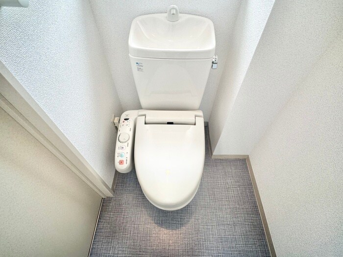 物件内観写真13　(トイレ)