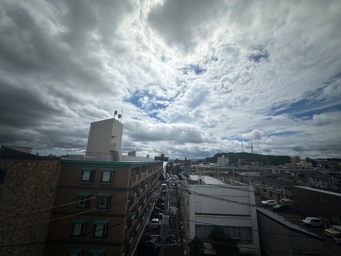 物件内観写真22　(室内からの展望)