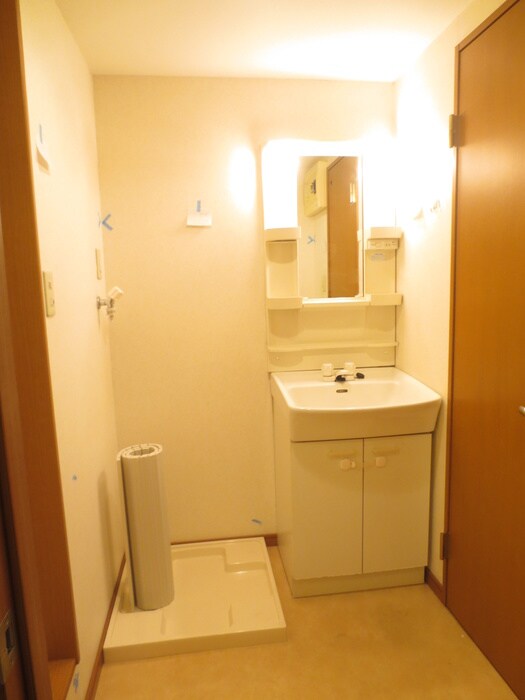 物件内観写真12　(洗面)