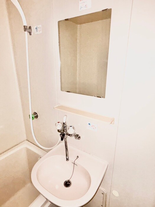 物件内観写真11　(洗面)