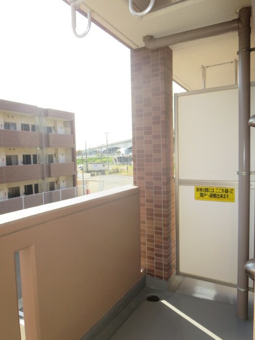 物件内観写真16　(ベランダ・バルコニー)