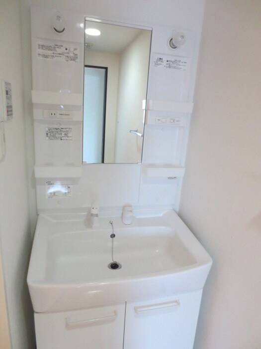 物件内観写真4　(洗面)