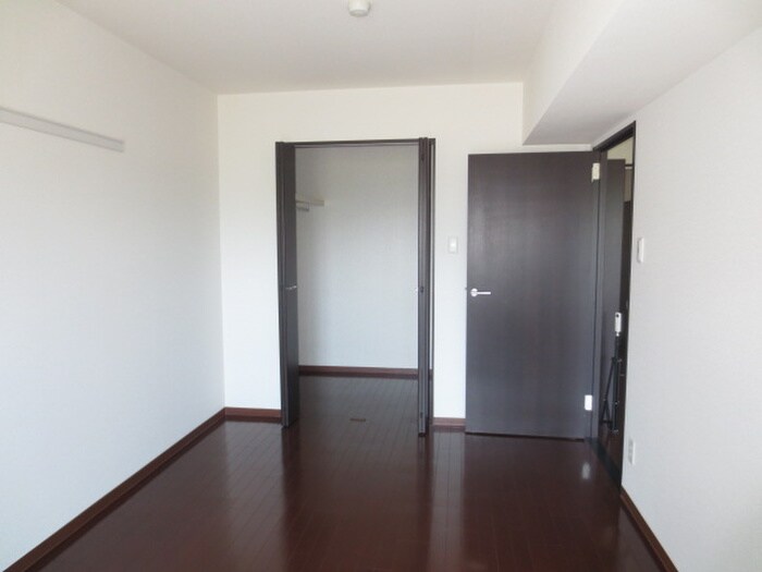 物件内観写真6　(居室)