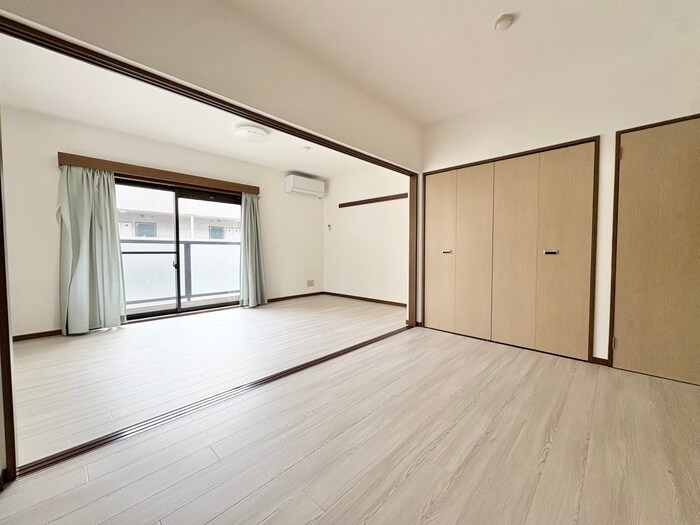 物件内観写真7　(居室)