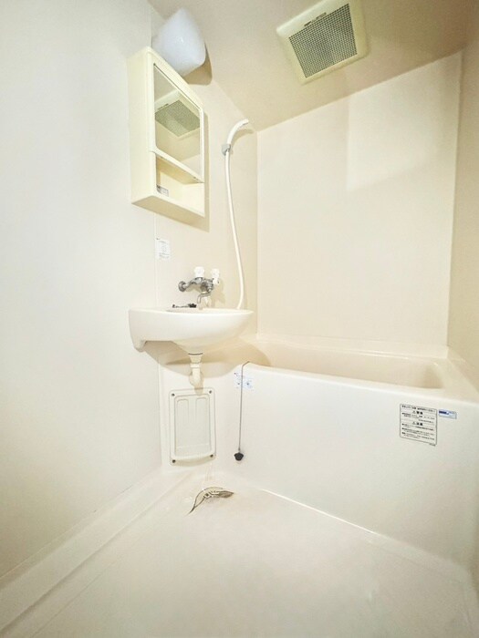 物件内観写真10　(バス／シャワールーム等)