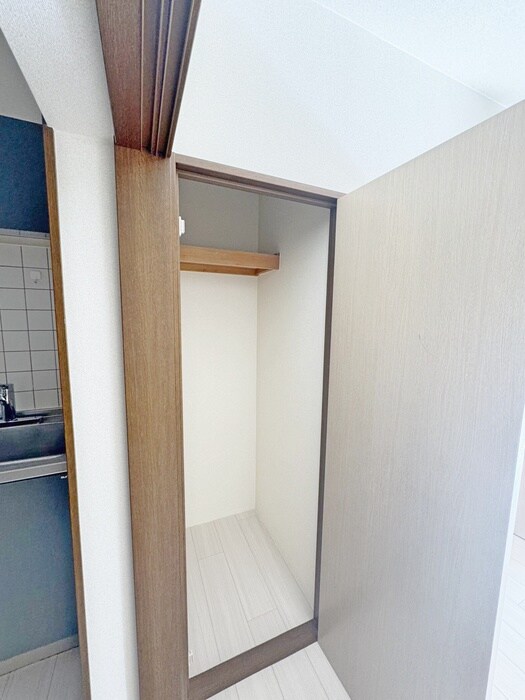 物件内観写真16　(収納)