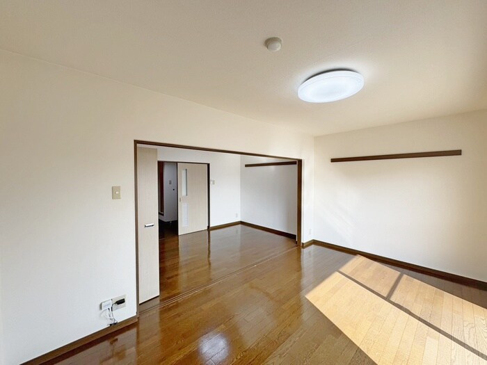 物件内観写真18　(居室)