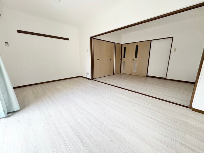 物件内観写真18　(居室)