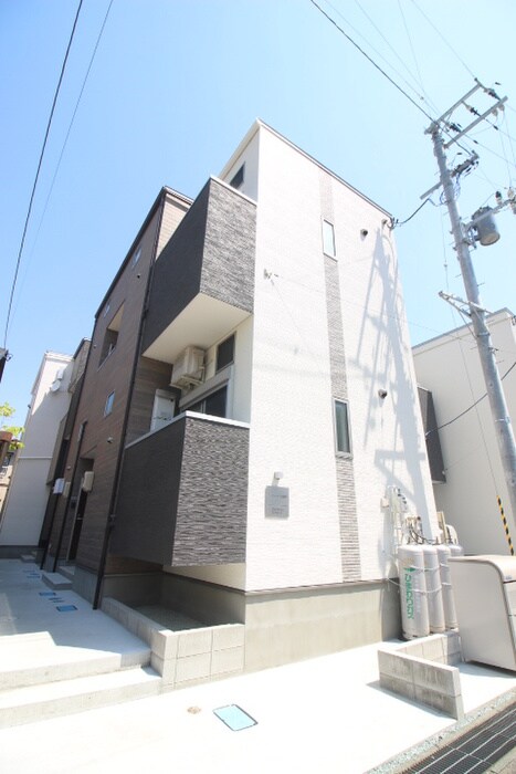 物件外観写真5　(外観写真)