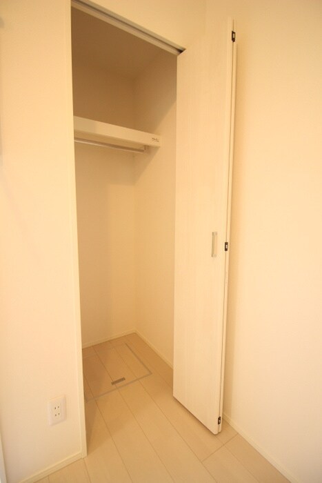 物件内観写真20　(収納)
