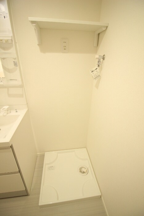 物件内観写真21　(洗濯機置場)