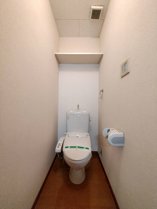 物件内観写真13　(トイレ)