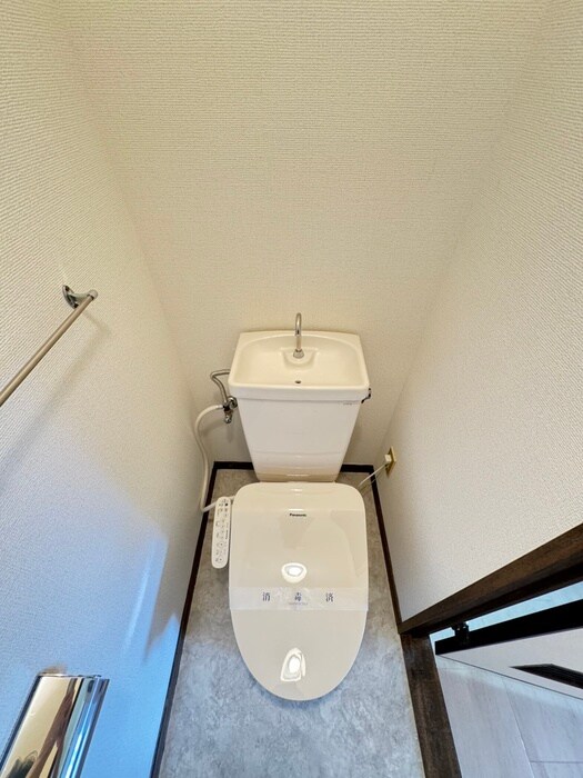 物件内観写真11　(トイレ)