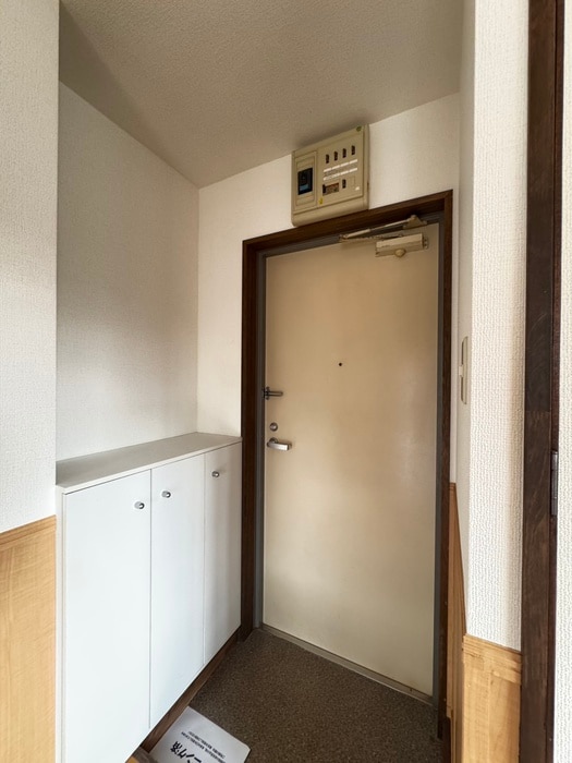 物件内観写真22　(玄関)