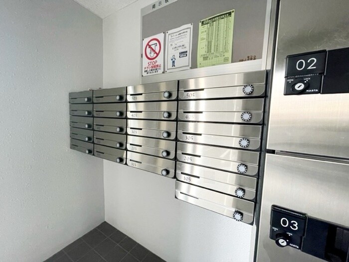 物件外観写真6　(建物設備)