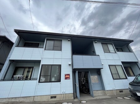 フロ－レンス上杉外観写真