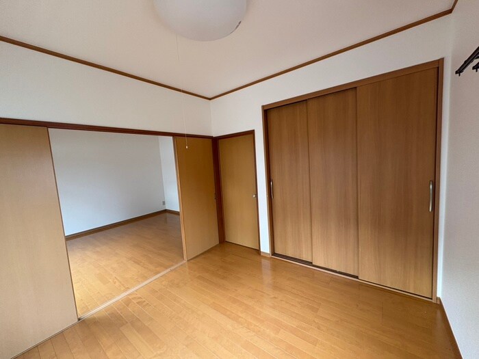 物件内観写真8　(居室)