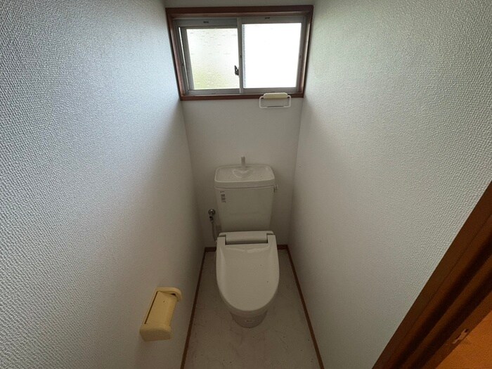 物件内観写真13　(トイレ)