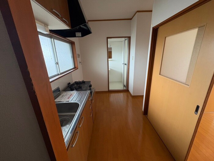 物件内観写真21　(廊下)