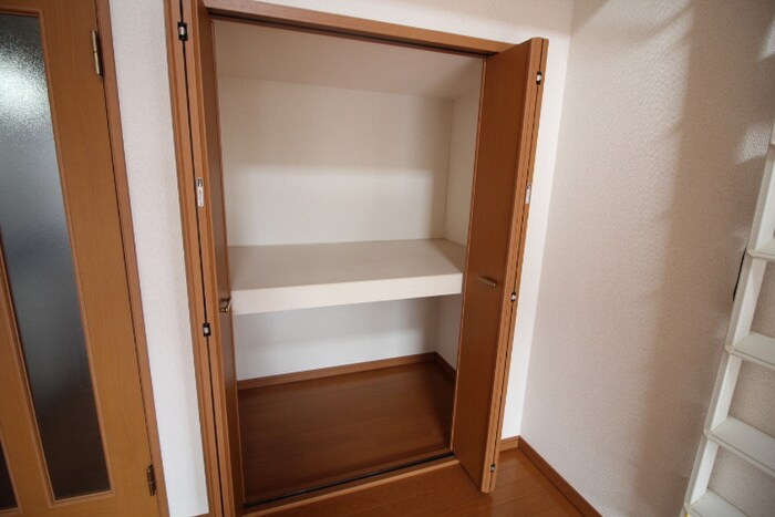 物件内観写真14　(収納)