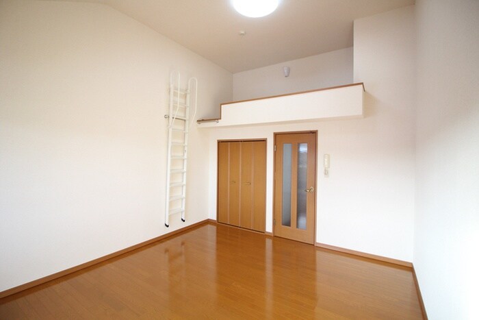 物件内観写真8　(居室)