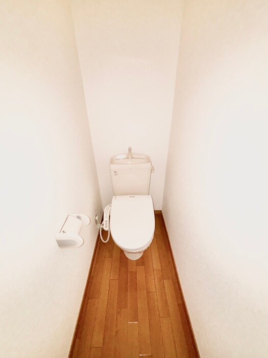 物件内観写真13　(トイレ)