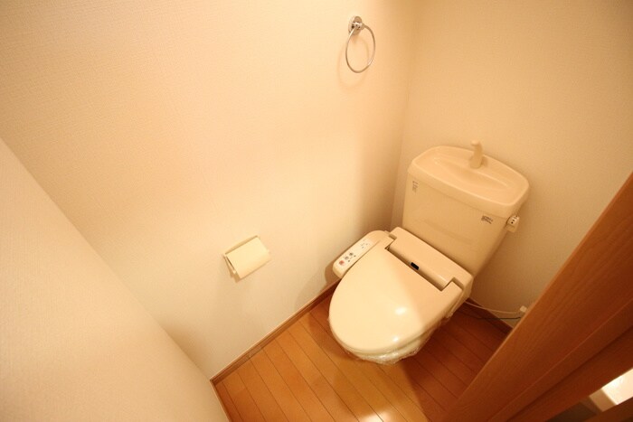 物件内観写真15　(トイレ)