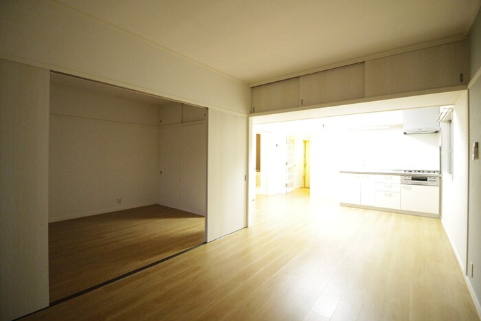 物件内観写真9　(居室)