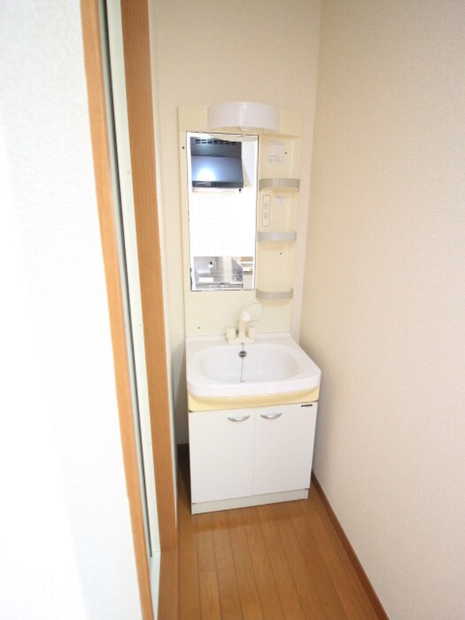 物件内観写真12　(洗面)