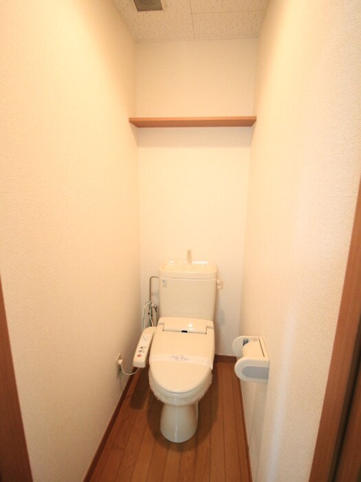 物件内観写真14　(トイレ)