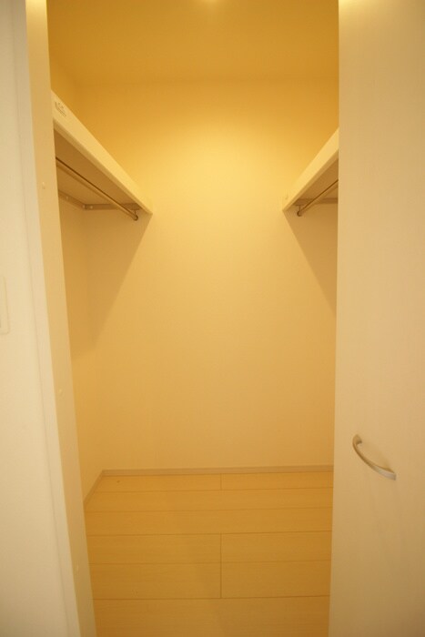 物件内観写真10　(収納)