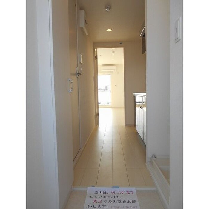 物件内観写真15　(廊下)