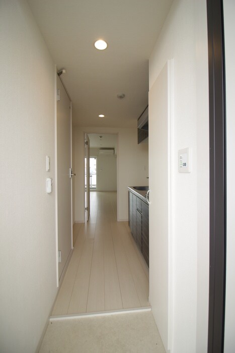 物件内観写真19　(廊下)