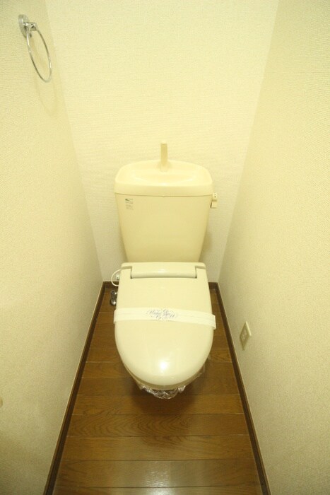 物件内観写真14　(トイレ)