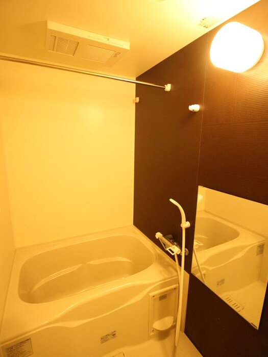 物件内観写真12　(バス／シャワールーム等)