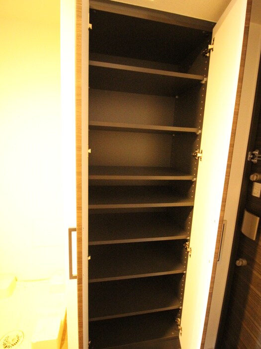 物件内観写真17　(靴箱)