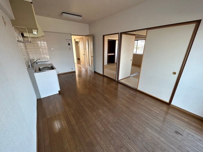 物件内観写真7　(居室)