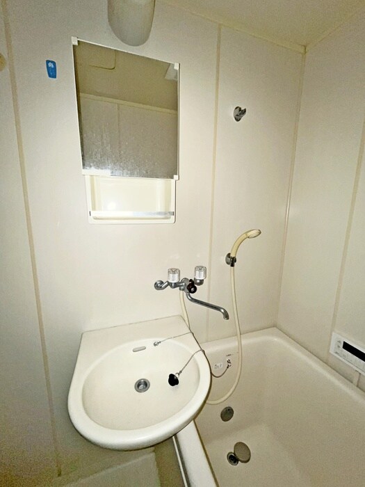 物件内観写真10　(洗面)