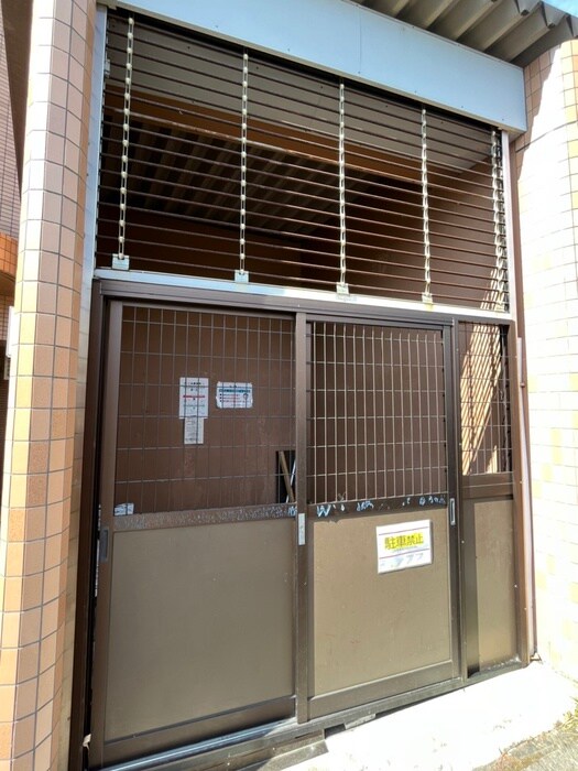 物件外観写真6　(建物設備)