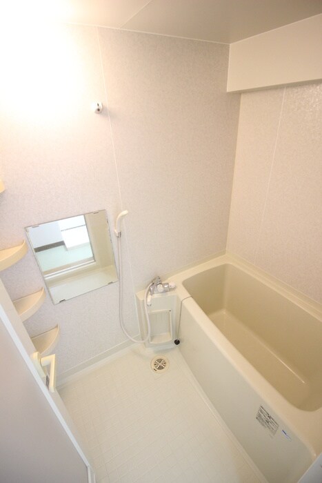 物件内観写真13　(バス／シャワールーム等)