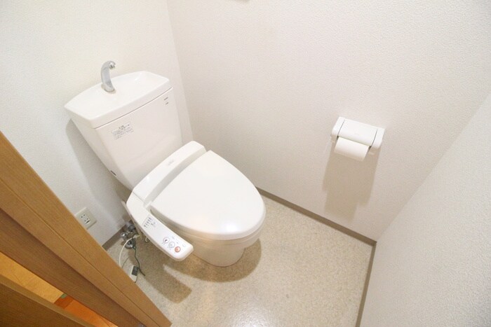 物件内観写真12　(トイレ)