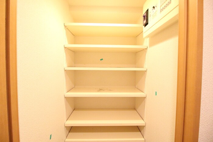 物件内観写真15　(靴箱)